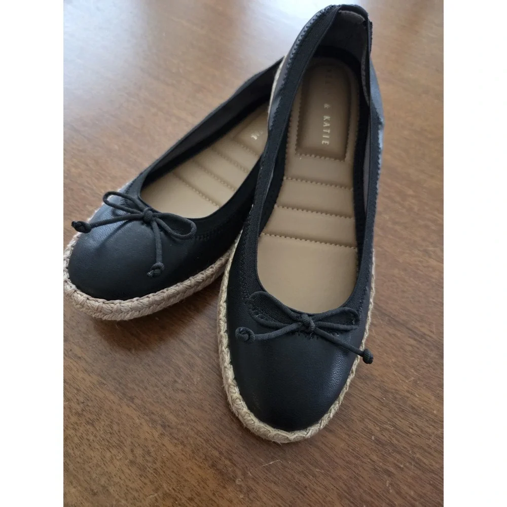 Kelly & Katie Espadrille Flats Shoes Women's 6m Comfort Classic‎ Ballet Slip On